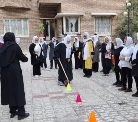 برگزاری مسابقات نشاط سالمندی محله بهار توسط مسجد آرمانی خرقانی