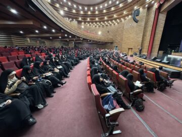 حجت‌الاسلام محمدهادی رحیمی صادق، مدیر حوزه علمیه استان تهران در همایش تجلیل از مبلغین مدارس طرح امین