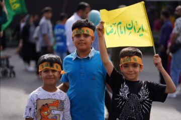 حضور پرشور آرمانی‌ها در طول مسیر جشن بزرگ امام رضایی‌ها