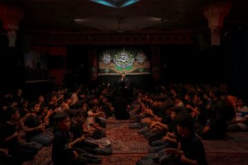 تجمع مساجد آرمانی منطقه ۵ بمناسبت شهادت حضرت رسول(ص) و امام حسن(ع) و امام رضا(ع)