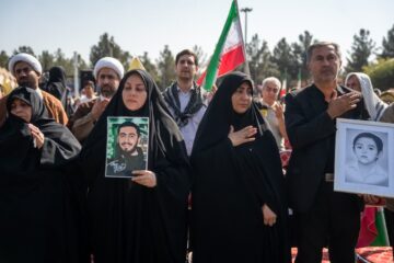 گردهمایی نوجوانان آرمانی لشگر قدس، بهشت زهرا قطعه ۵۰