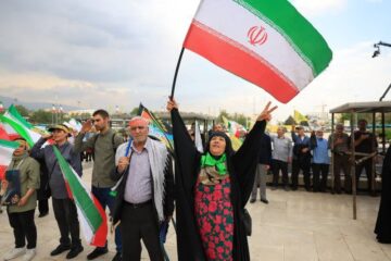 شهر کودکان و نوجوانان آرمانی در اجتماع امام رضایی‌های میدان آزادی به همت ستاد شهید آرمان