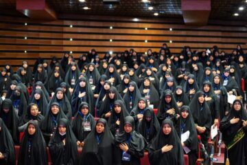 مهندس سفیددشتی معاونت طرح و برنامه ستاد طرح شهید آرمان پشت هر حرکت بزرگ، یک طراحی دقیق و یک برنامهریزی هوشمندانه قرار دارد. در بوتکمپ رستاخیز ایران، مهندس سفیددشتی با تبیین نقشه راه و چارچوبهای اجرایی، از اهمیت تبدیل ایدهها به برنامههای عملیاتی و شبکهسازی هدفمند برای کنشگران رسانهای سخن گفت؛ نگاهی که مسیر حرکت جمعی را روشنتر و اثربخشتر میکند.