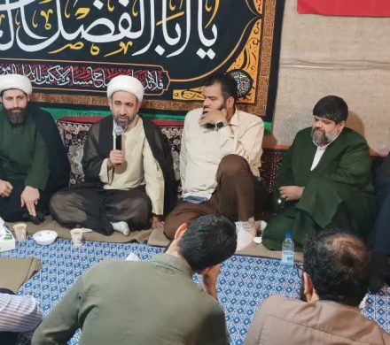 تجدید عهد با قهرمانان؛ غبارروبی مزار شهدا توسط اعضای ستاد شهید آرمان