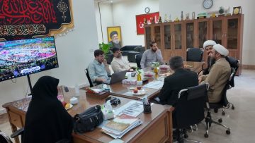 بازدید خانواده شهید علی‌وردی از قرارگاهی که نام فرزندشان را بر پیشانی دارد