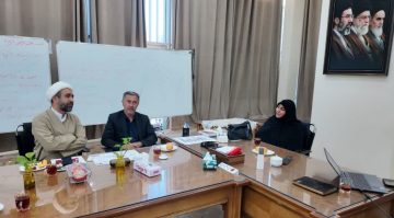 بازدید خانواده شهید علی‌وردی از قرارگاهی که نام فرزندشان را بر پیشانی دارد