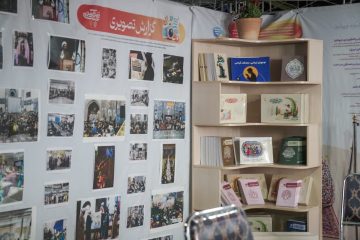 روایت پیشرفت اعتکافهای نوجوانانه در نمایشگاه «وصل آرمانی»؛ تجلی الگوی موفق مساجد آرمانی تهران در قاب کنگره ملی اعتکاف