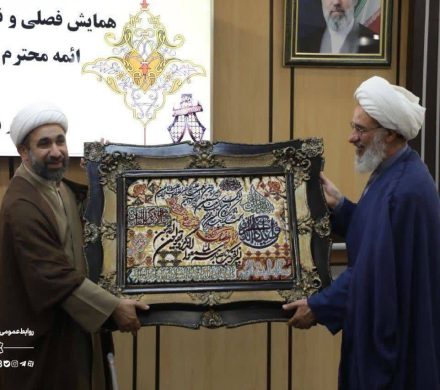 برگزاری جلسه فصلی ائمه جماعات منطقه ۸؛ تجلیل از خدمات حجت‌الاسلام شیرنژاد در مسیر توسعه فعالیت‌های دینی و مساجد آرمانی